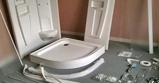 Установка и монтаж душевых кабин от 4061 руб. в Новокубанске - СантехДомНкб